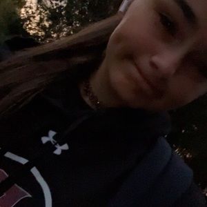 Meet your Posher, Renee